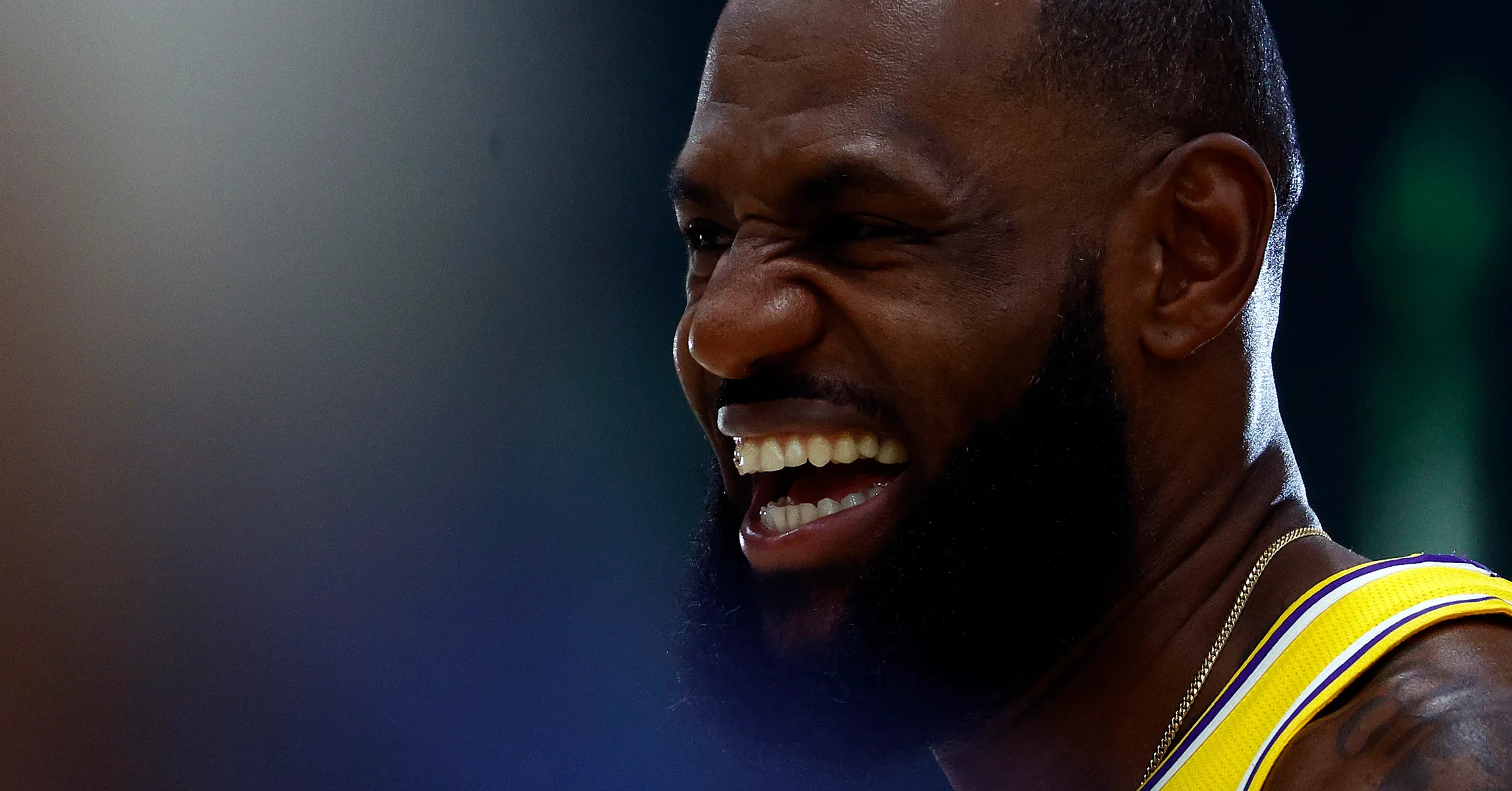 Lebron James Snubs Kareem Abdul Jabbar On All Time Lakers Starting List