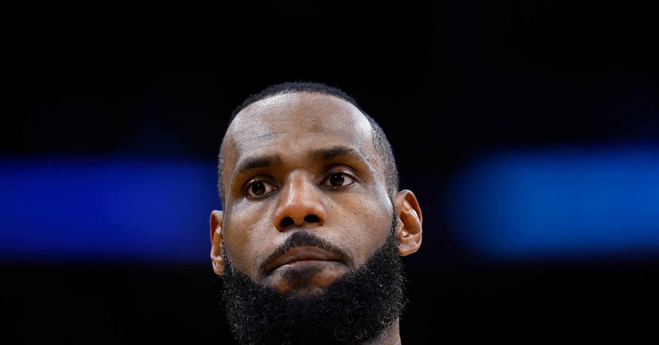 Lebron James Could Be Traded To The Warriors Says Nba Exec