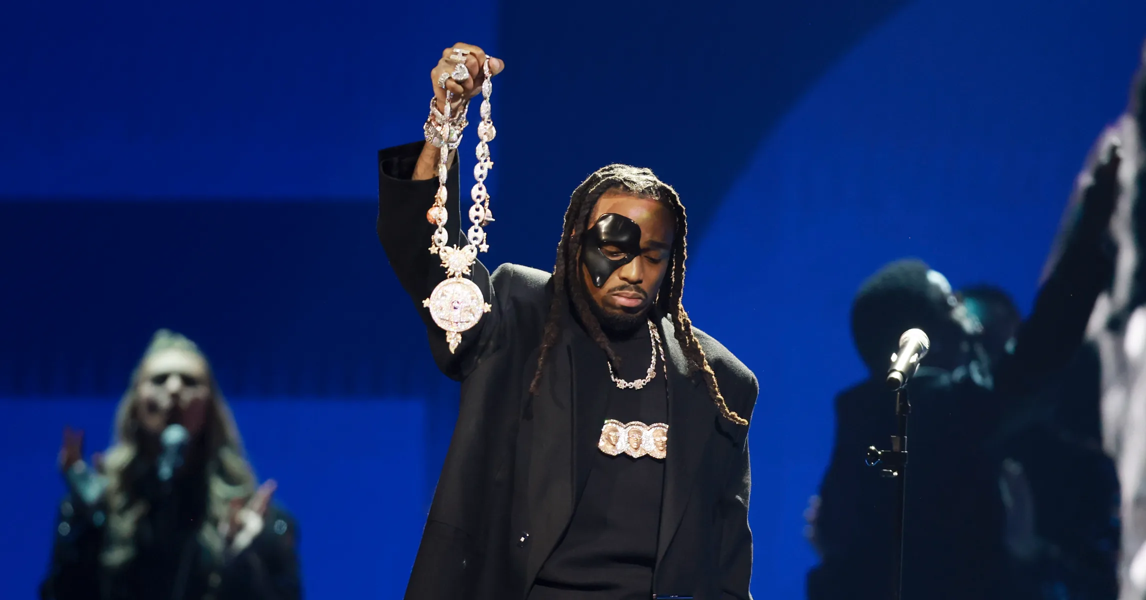 Quavo Pays Tribute To Takeoff At Grammys Watch