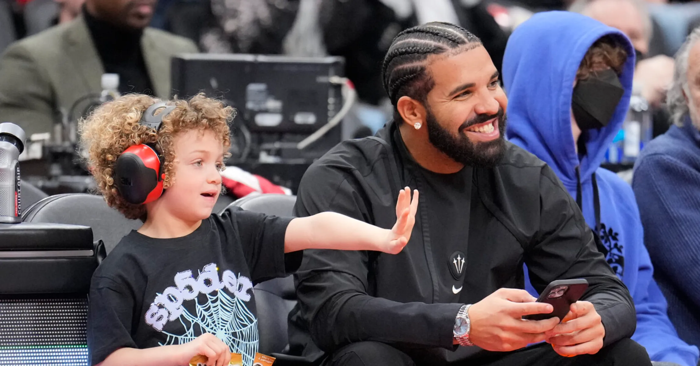 Drake S Son Adonis Graham Looks All Grown Up In First Day Of Grade One