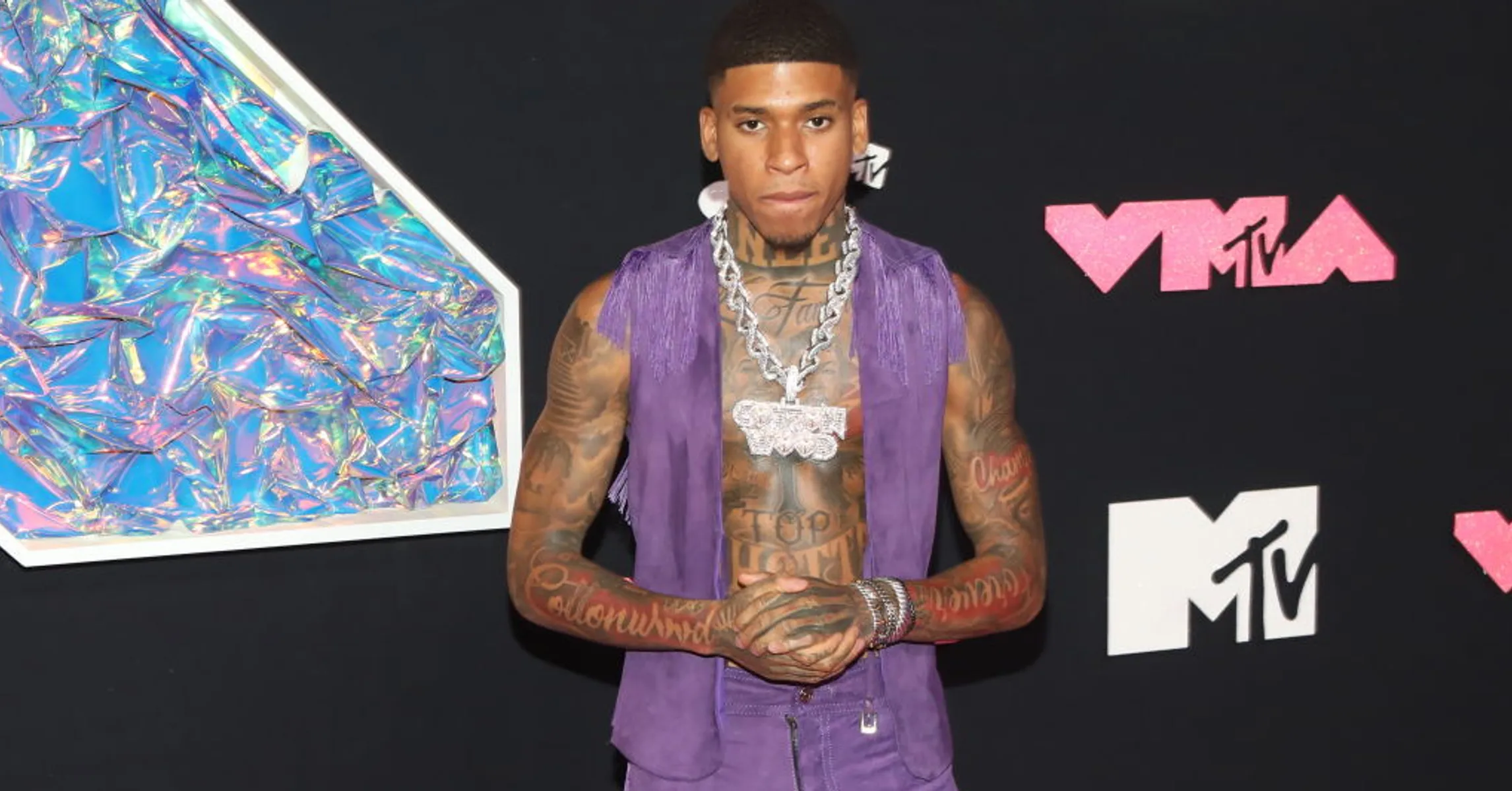 NLE Choppa's "Full Circle Moment" With Nelly At The VMAs Draws Offset