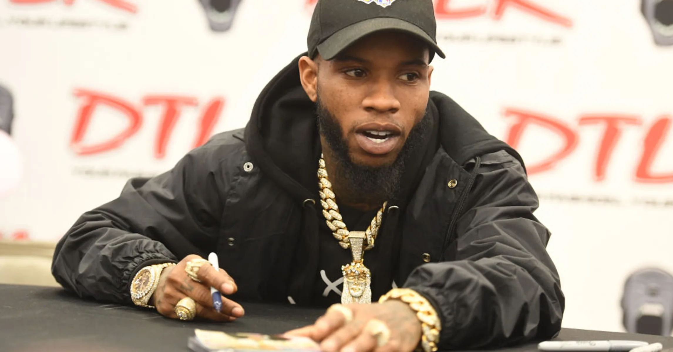 Tory Lanez Reveals The "Alone At Prom" Deluxe Artwork