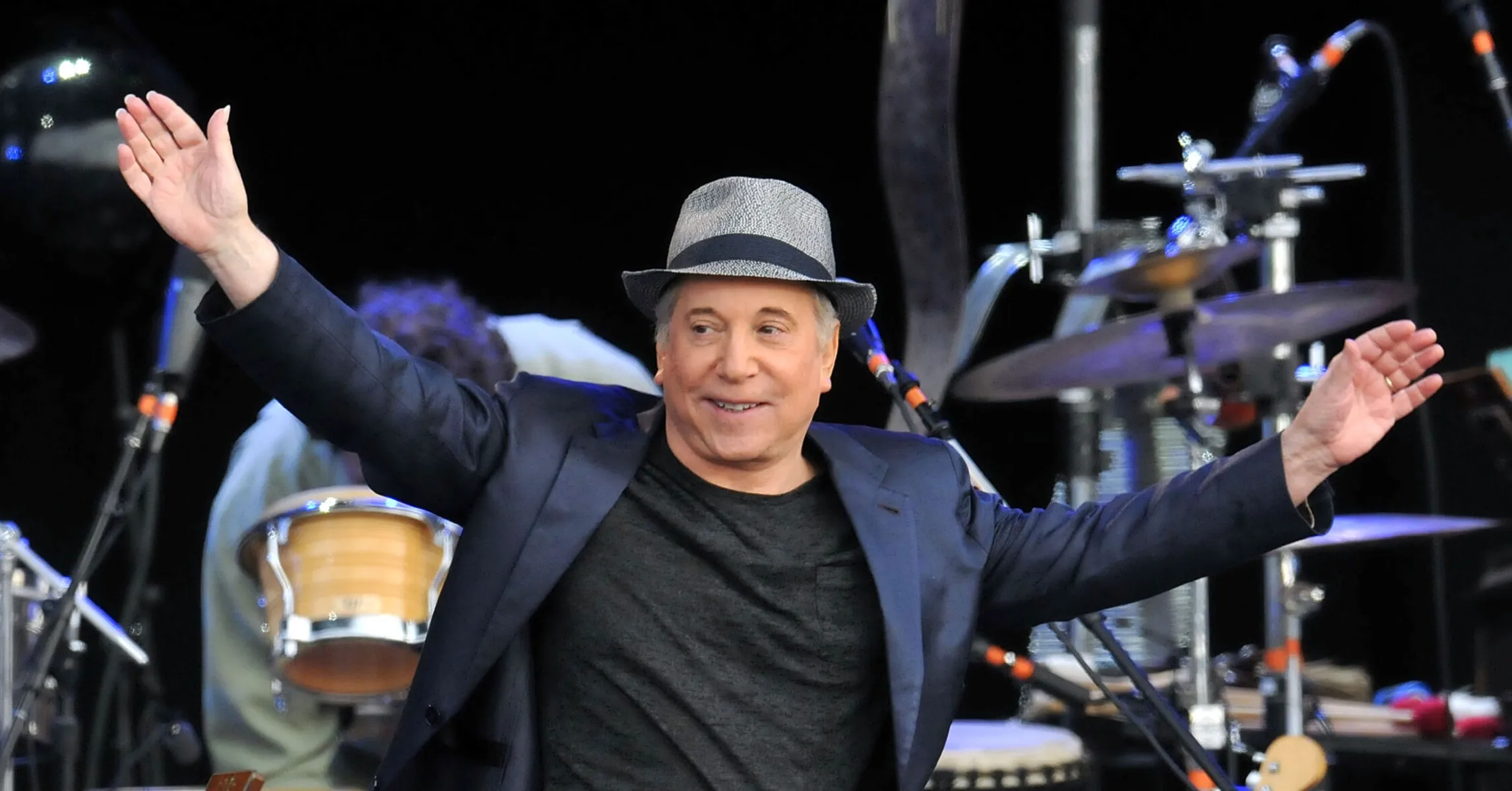 Paul Simon Net Worth 2024: What Is The Simon & Garfunkel Singer Worth?