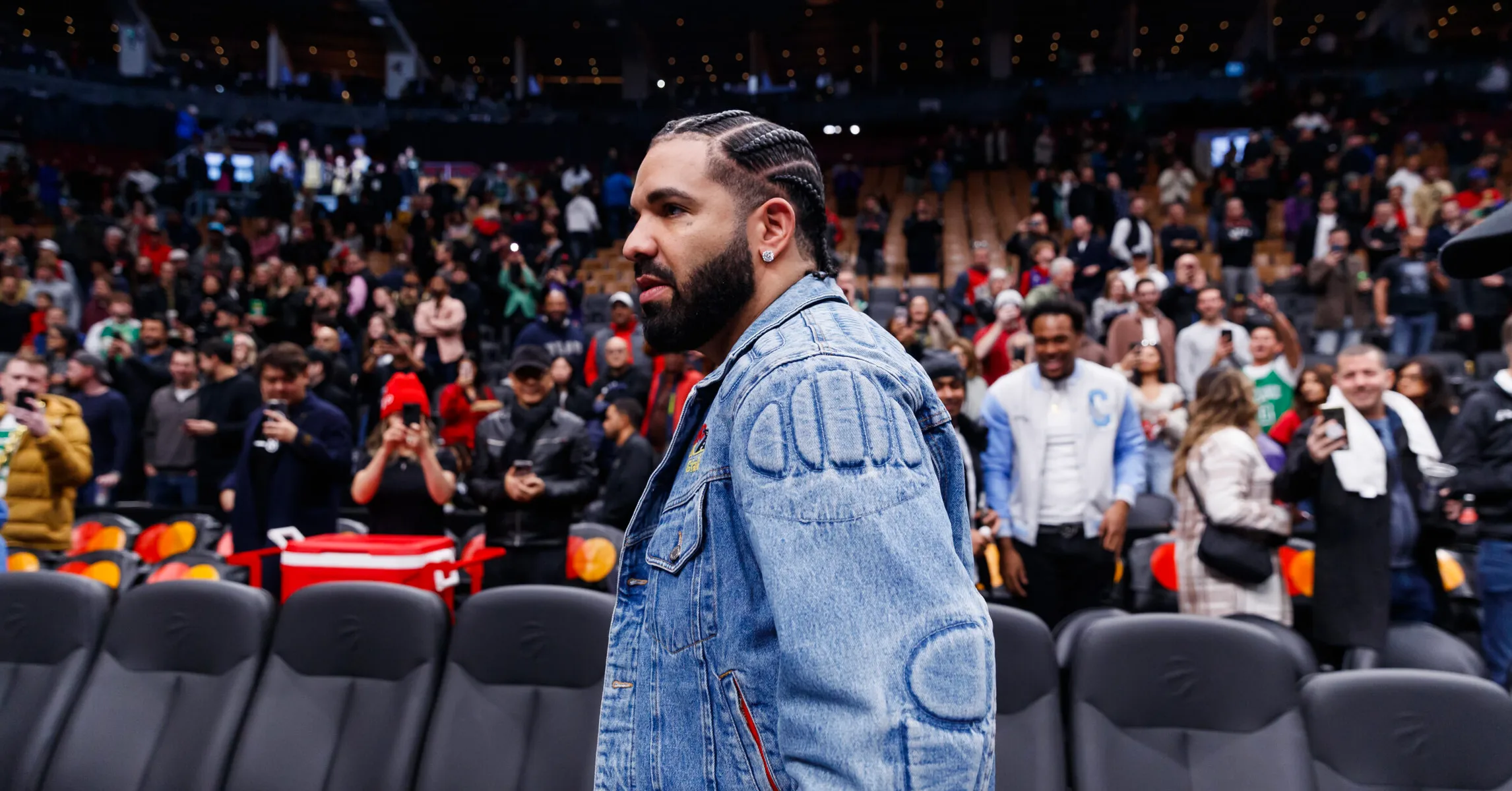 Drake Seems To Troll Kendrick Lamar Yet Again As He Waits For A Response