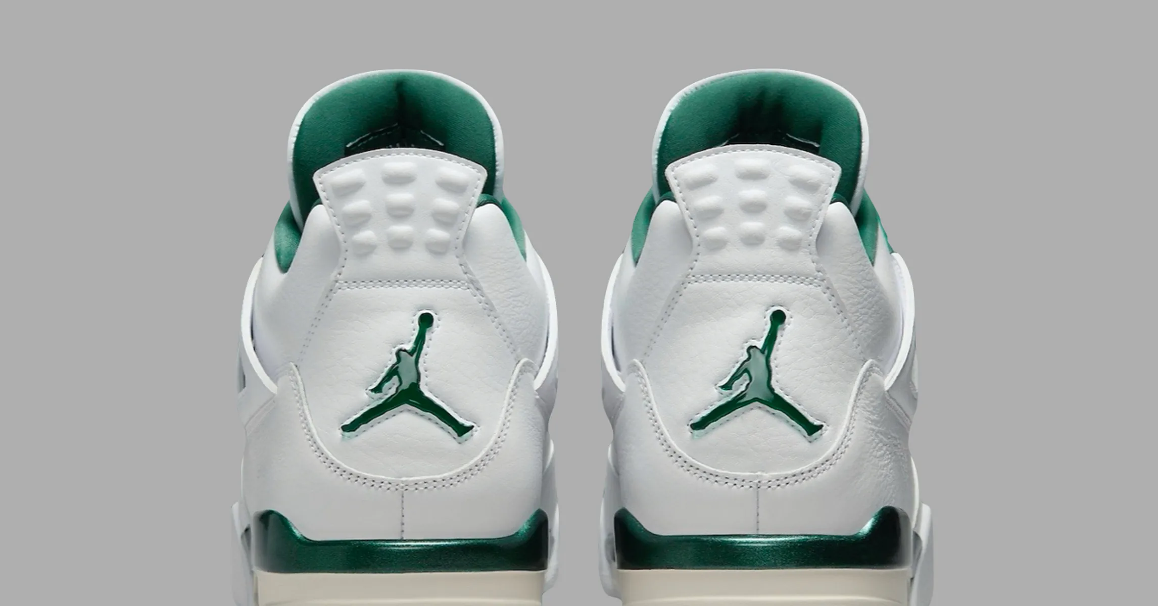 Air Jordan 4 “Oxidized Green” Official Photos Revealed