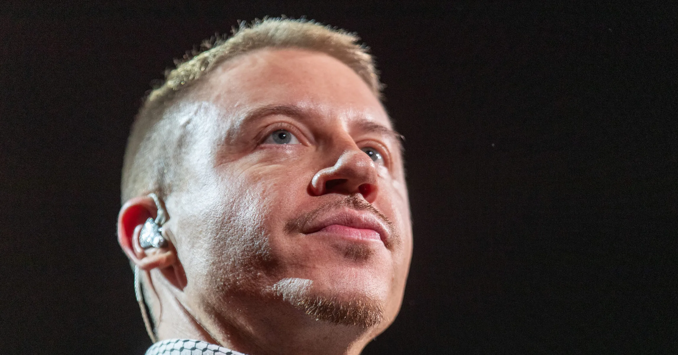 Macklemore Fed Up With Drake Vs. Kendrick Lamar Beef Coverage In Pro ...