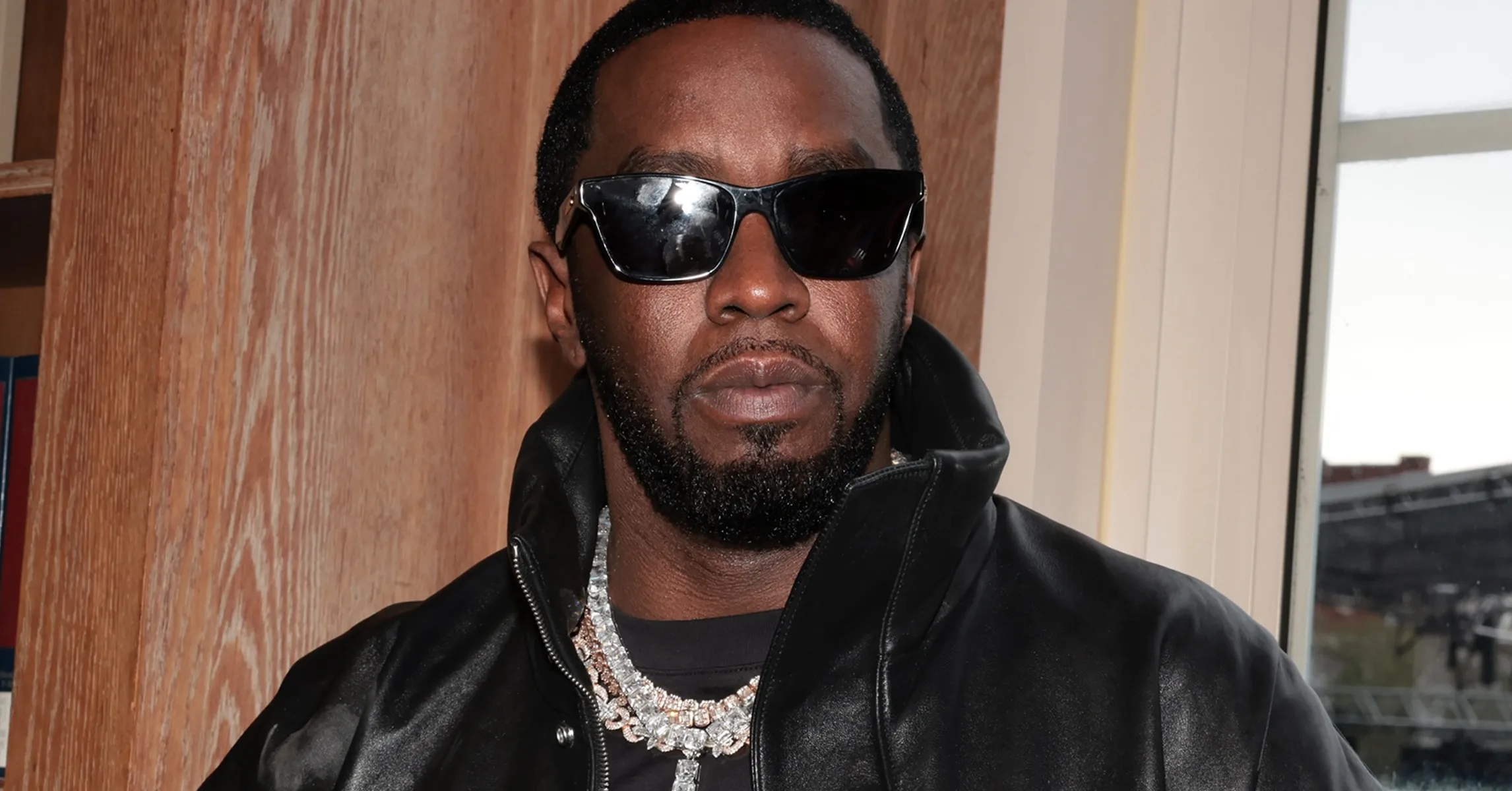 🤨 Diddy Once Shoved Female Personal Chef Out Of His Home, Ex-Bodyguard ...