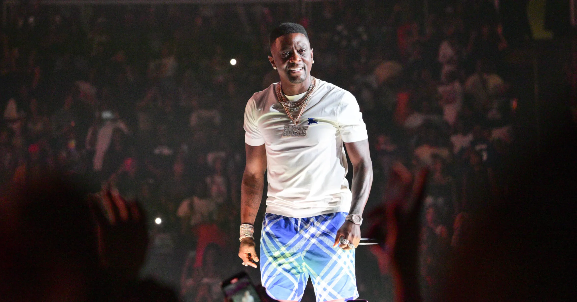 Boosie Badazz reportedly kicks a fan out of the club for complaining about the rapper’s smell