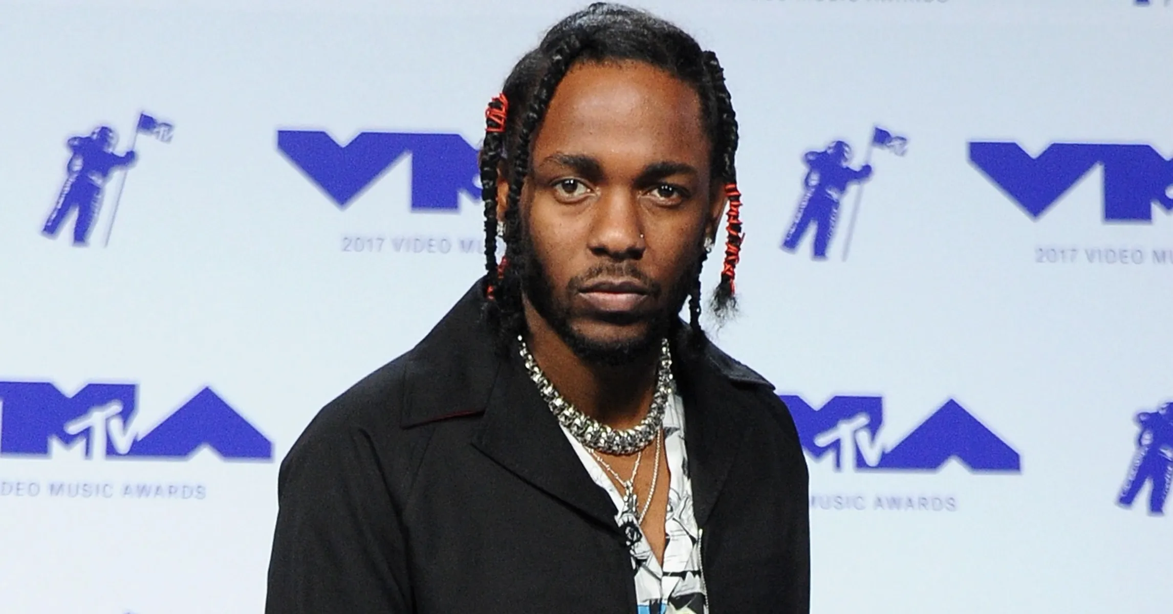 Kendrick Lamar fans notice he reacted in advance to Drake’s “No Face”