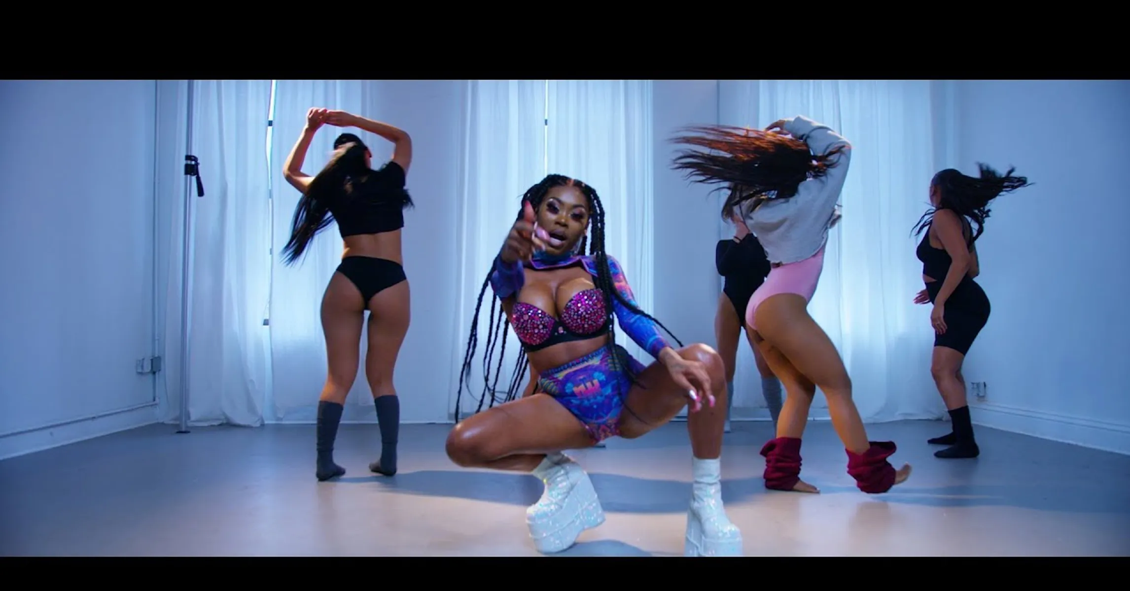 Asian Da Brat Comes Through With Tweakin Video