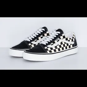 supreme-swarovski-vans-old-skool-black