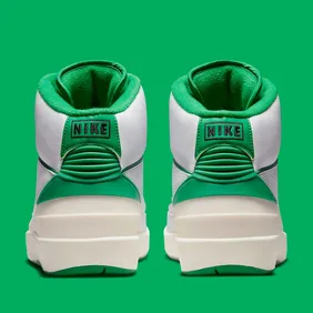 air-jordan-2-retro-lucky-green-dr8884-103-6