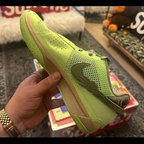 Nike-Ja-1-Halloween-Lime-Blast-FD6565-300-1