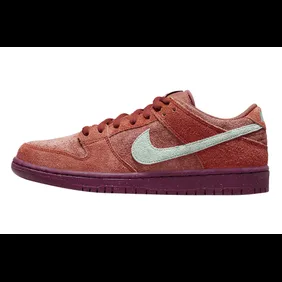 ipad_nike-sb-dunk-low-mystic-red