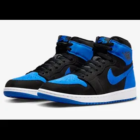 Air-Jordan-1-High-Royal-Reimagined-DZ5485-042-Official-Look-4