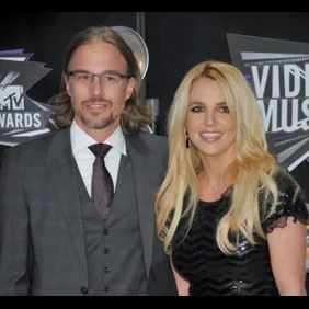 2011 MTV Video Music Awards - Arrivals