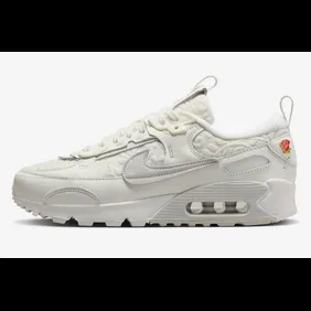 Nike-Air-Max-90-Futura-Give-Her-Flowers-FZ3777-133