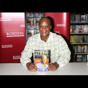 Darryl Strawberry Signs Copies Of "Straw" - May 1, 2009