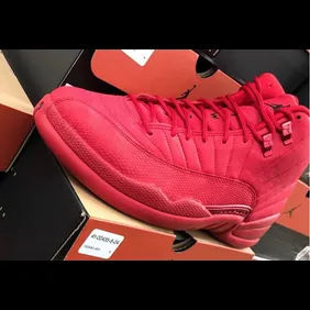 Red jordan cheap 12 black friday