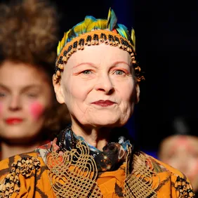 Vivienne Westwood : Runway - Paris Fashion Week Womenswear Fall/Winter 2014-2015