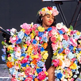 Janelle Monae Opens Coldplay In Rome