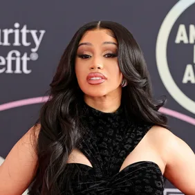 2021 American Music Awards Red Carpet Roll-Out With Host Cardi B