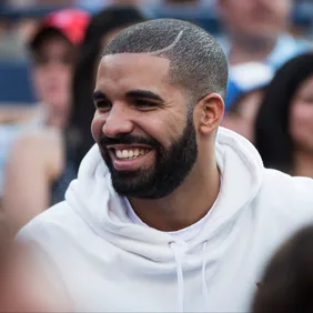 Drake watches Serena Williams play against Belinda Bencic during Rogers Cup semifinals tennis action at the Aviva Centre.