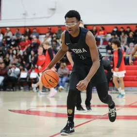 Sierra Canyon v Cleveland