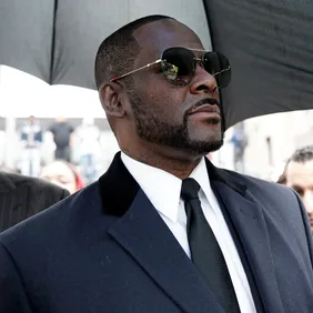 R. Kelly Returns To Court For Hearing On Sex Abuse Allegations