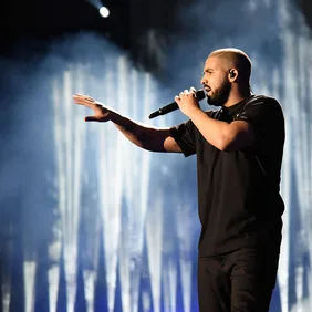 2016 iHeartRadio Music Festival - Night 1 - Show