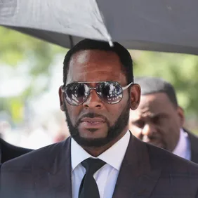 R Kelly Returns To Court For Hearing On Aggravated Sexual Abuse Charges