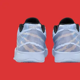 SneakerHeader.001