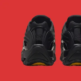 SneakerHeader.001