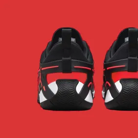 SneakerHeader.001