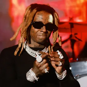 lil-wayne-rapper-roots-picnic-2024-7