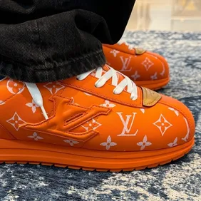 Louis-Vuitton-ButterSoft-Orange-Monogram-1