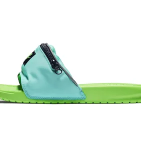 Image Via <a href='https://www.highsnobiety.com/p/nike-benassi-fanny-pack-slides-release-date-price/' rel="nofollow noopener" target='_blank'>HighSnobiety</a>