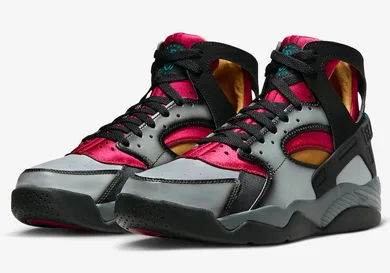 Nike-Air-Flight-Huarache-Bordeaux-Airbrush-Official-Photos1