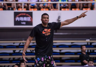 NBA Player Giannis Antetokounmpo's Trip To China