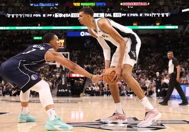 Dallas Mavericks v San Antonio Spurs