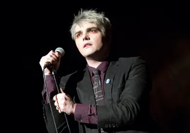 Gerard Way Performs In Berlin