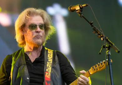 daryl hall net worth