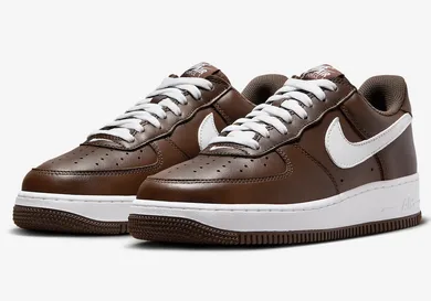 Nike-Air-Force-1-Low-Chocolate-FD7039-200-4