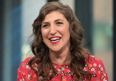 Build Presents Mayim Bialik  Discussing Her New Book "Girling Up: How to Be Strong, Smart and Spectacular"