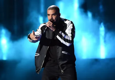 2016 iHeartRadio Music Festival - Night 1 - Show