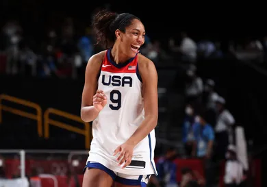 United States v Japan Women's Basketball - Olympics: Day 16