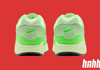 SneakerHeader.001