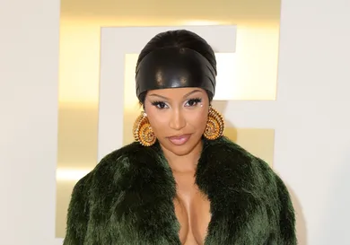 Cardi B Stuns At Mugler Paris Fashion Week Show After Explosive Offset Spat