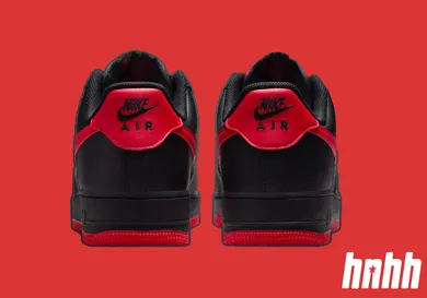 SneakerHeader.001