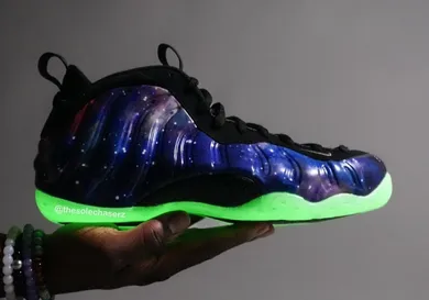 Nike-Foamposite-One-Galaxy-2025-FQ4303-400-1